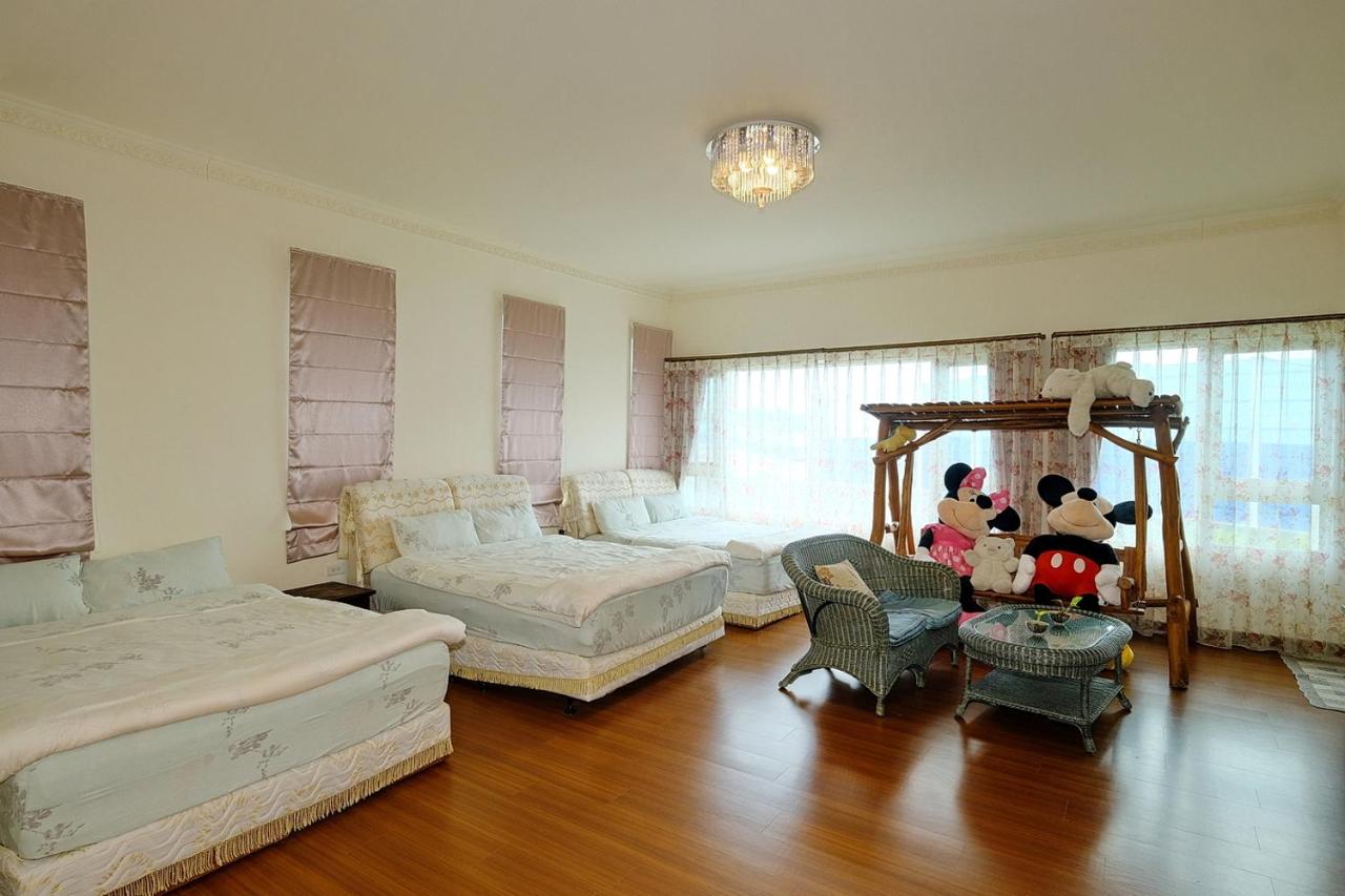 VIP Family room