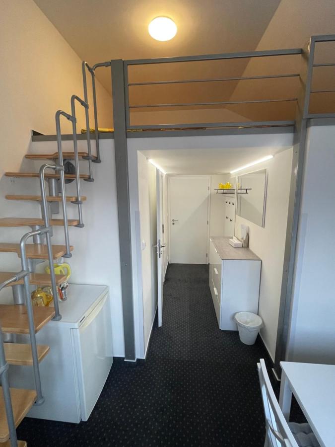 Quadruple Room with Private Bathroom
