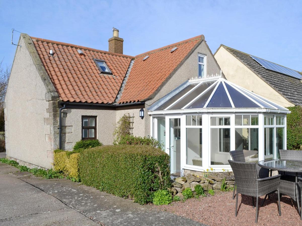 B&B Seahouses - West View Cottage - Bed and Breakfast Seahouses