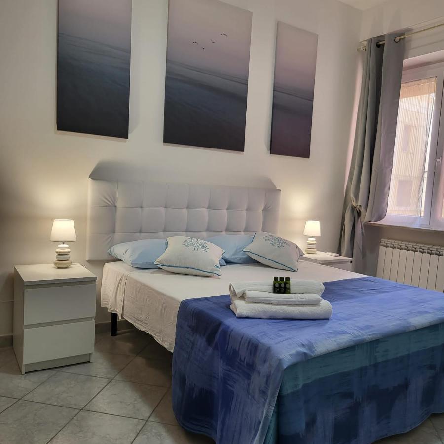 B&B Civitavecchia - Bed and Breakfast Mare Blu - Bed and Breakfast Civitavecchia