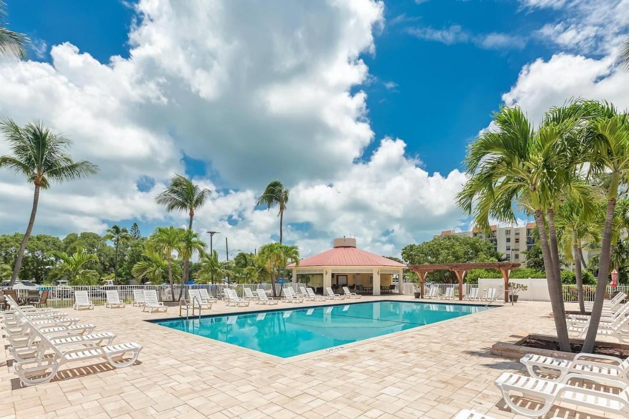 Islamorada Paradise Overlooking the Fabulous Florida Bay. - B&B
