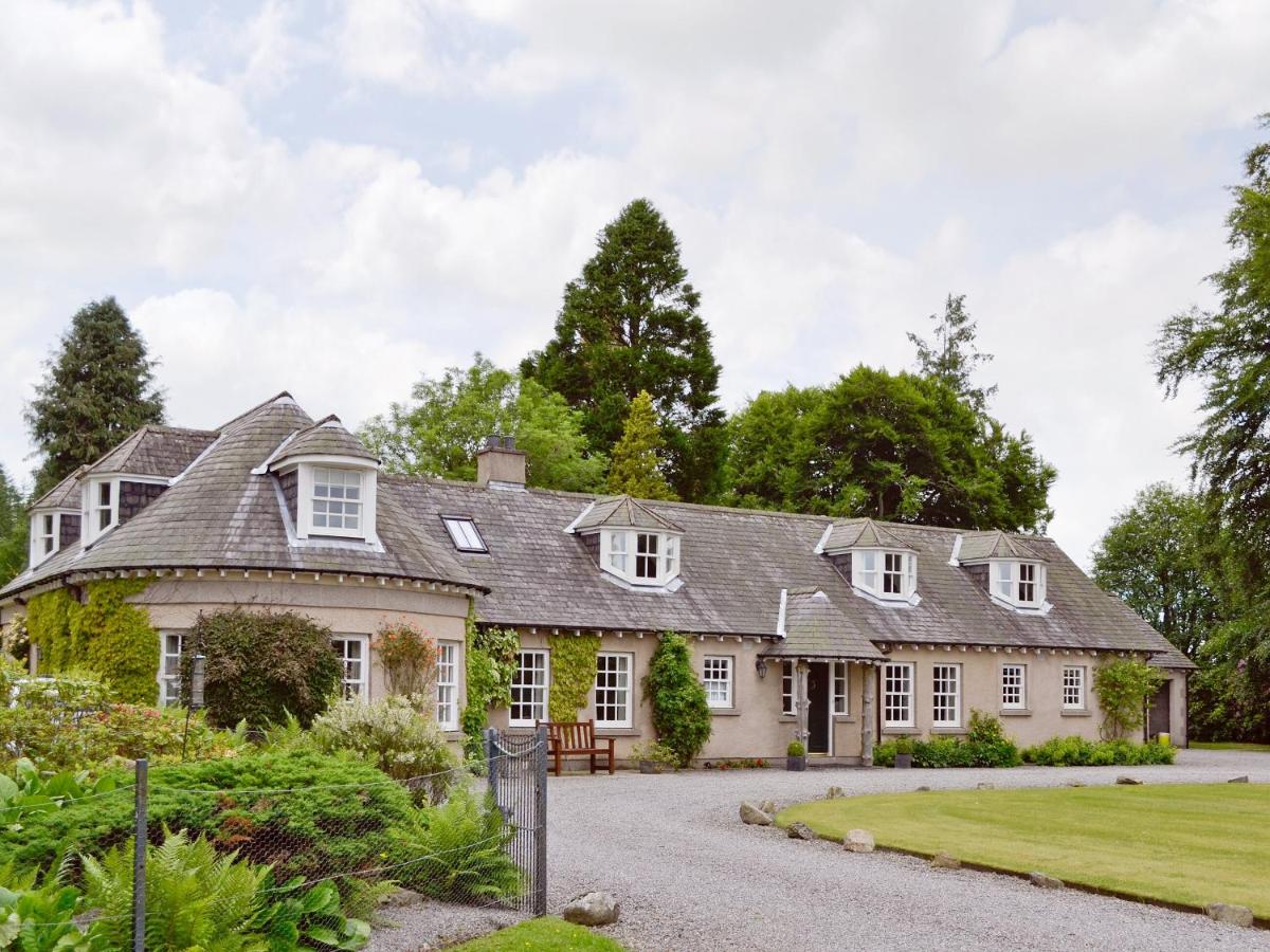 B&B Banchory - Little Blackhall Lodge - Bed and Breakfast Banchory