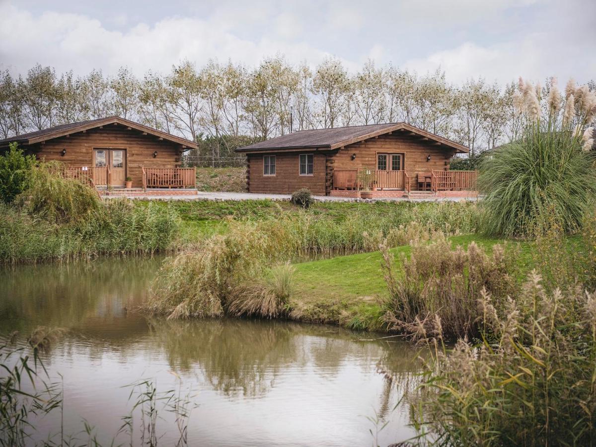 B&B Leake Common Side - Lake View Lodges - 25073 - Bed and Breakfast Leake Common Side