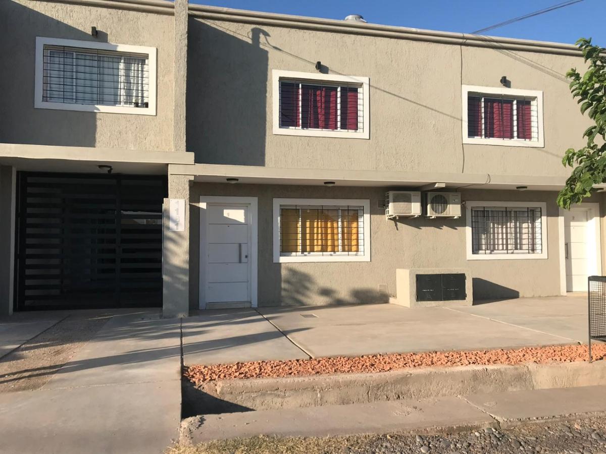 Departamentos Alberdi 1 - B&B