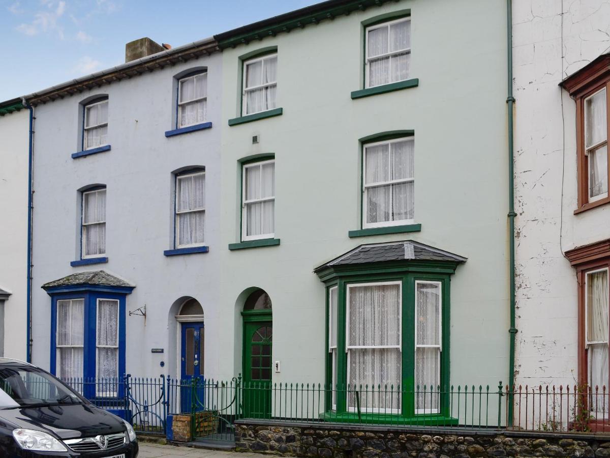 B&B Tywyn - Ty Nain - Bed and Breakfast Tywyn