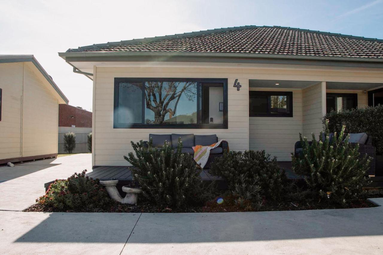 Beachcomber Holiday Units - B&B
