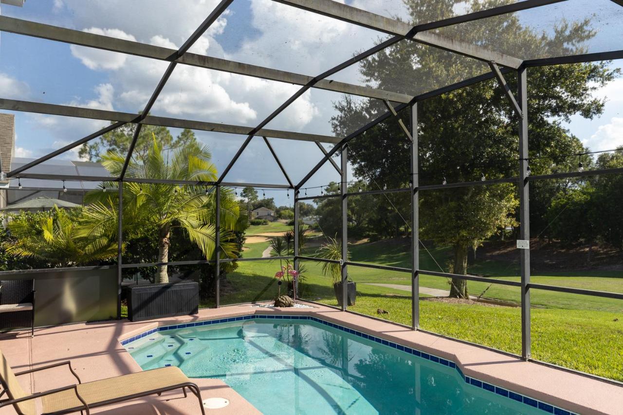 B&B Haines City - Duneside Oasis Golf-view Haven With A Pool - Bed and Breakfast Haines City