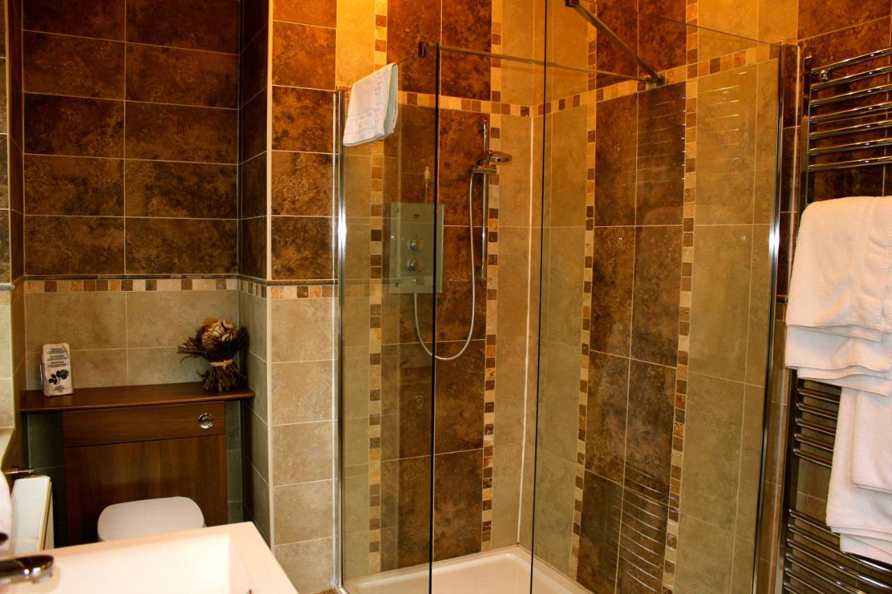 Large Double Room - Not pet friendly