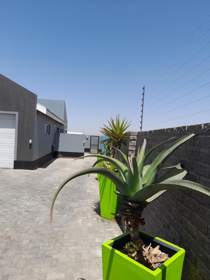 B&B Swakopmund - Kelpmeeu Self- Catering Apartments - Bed and Breakfast Swakopmund