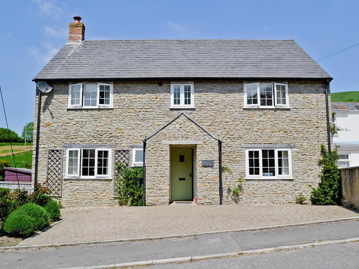 B&B Bridport - Woodbrook Cottage - Bed and Breakfast Bridport