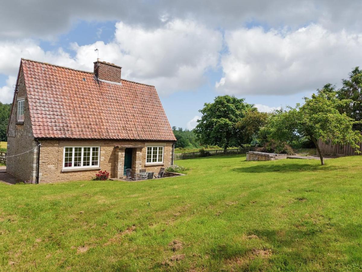 B&B Hovingham - Moorhouse Farm Cottage - Bed and Breakfast Hovingham