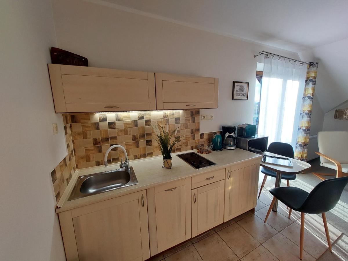 Apartamento de 1 dormitorio con vistas al mar