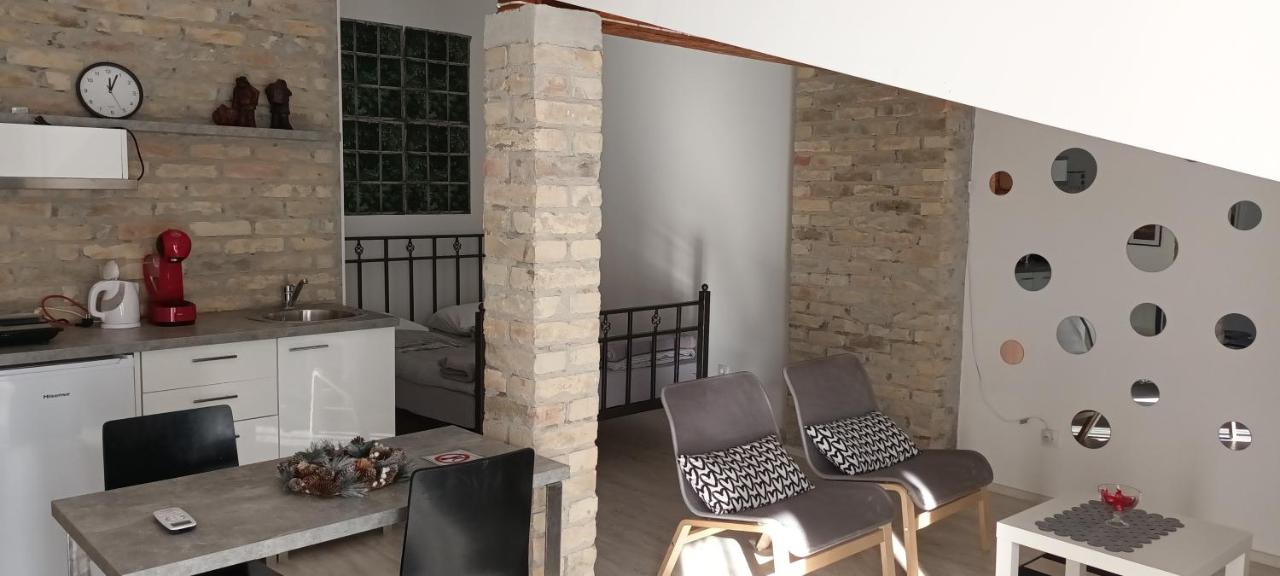 Odličan smeštaj blizu centra - Chambres d’hôtes Novi Sad