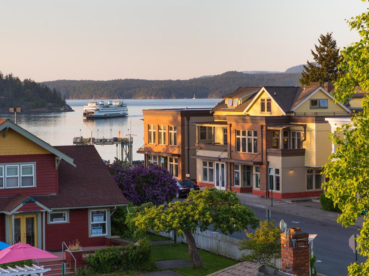 B&B Friday Harbor - The Web Suites - Bed and Breakfast Friday Harbor