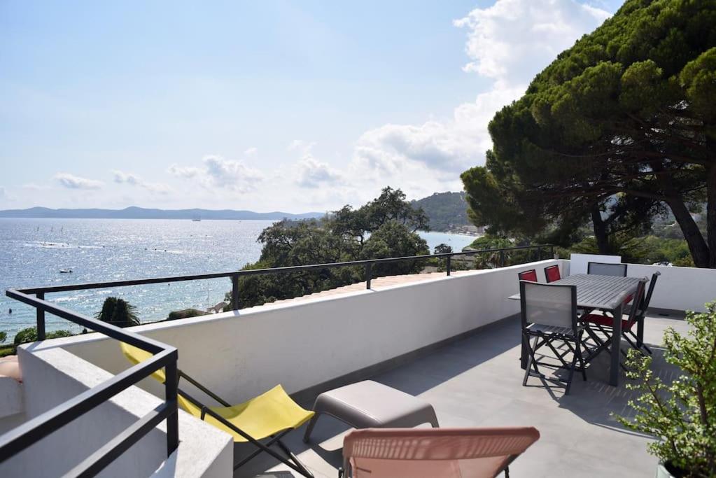 B&B Le Lavandou - Top of house with sea view 50m from the beach - Bed and Breakfast Le Lavandou