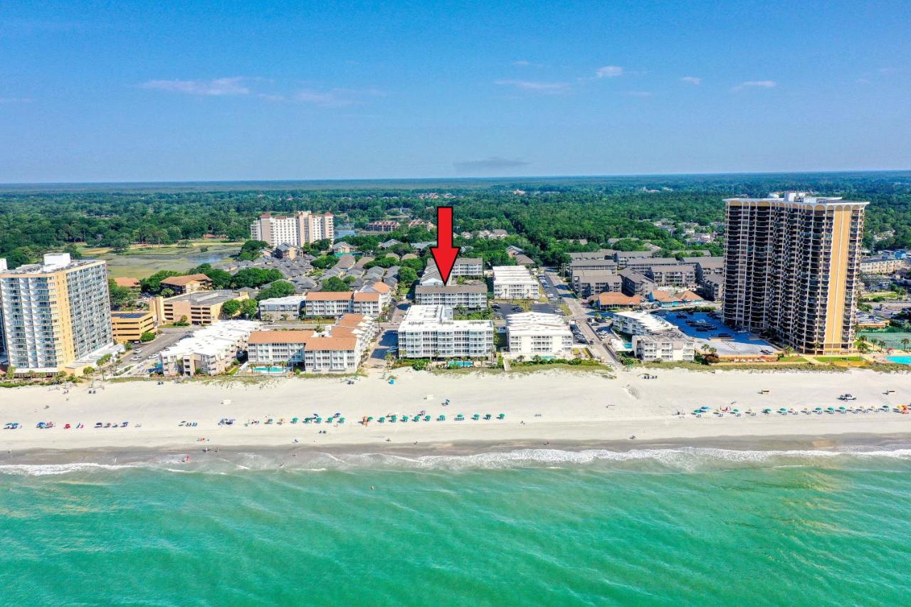 Spacious Condo on Shore Drive - Bed and Breakfast Myrtle Beach