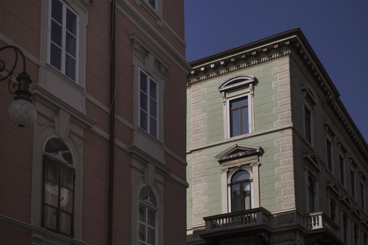 Seven Historical Suites - B&B