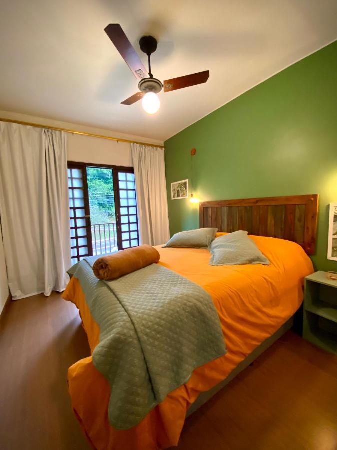 B&B Miguel Pereira - Lily Charm - Bed and Breakfast Miguel Pereira