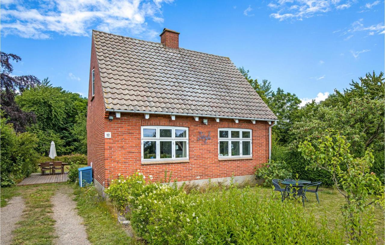 B&B Rønne - Lovely Home In Rnne With Wifi - Bed and Breakfast Rønne