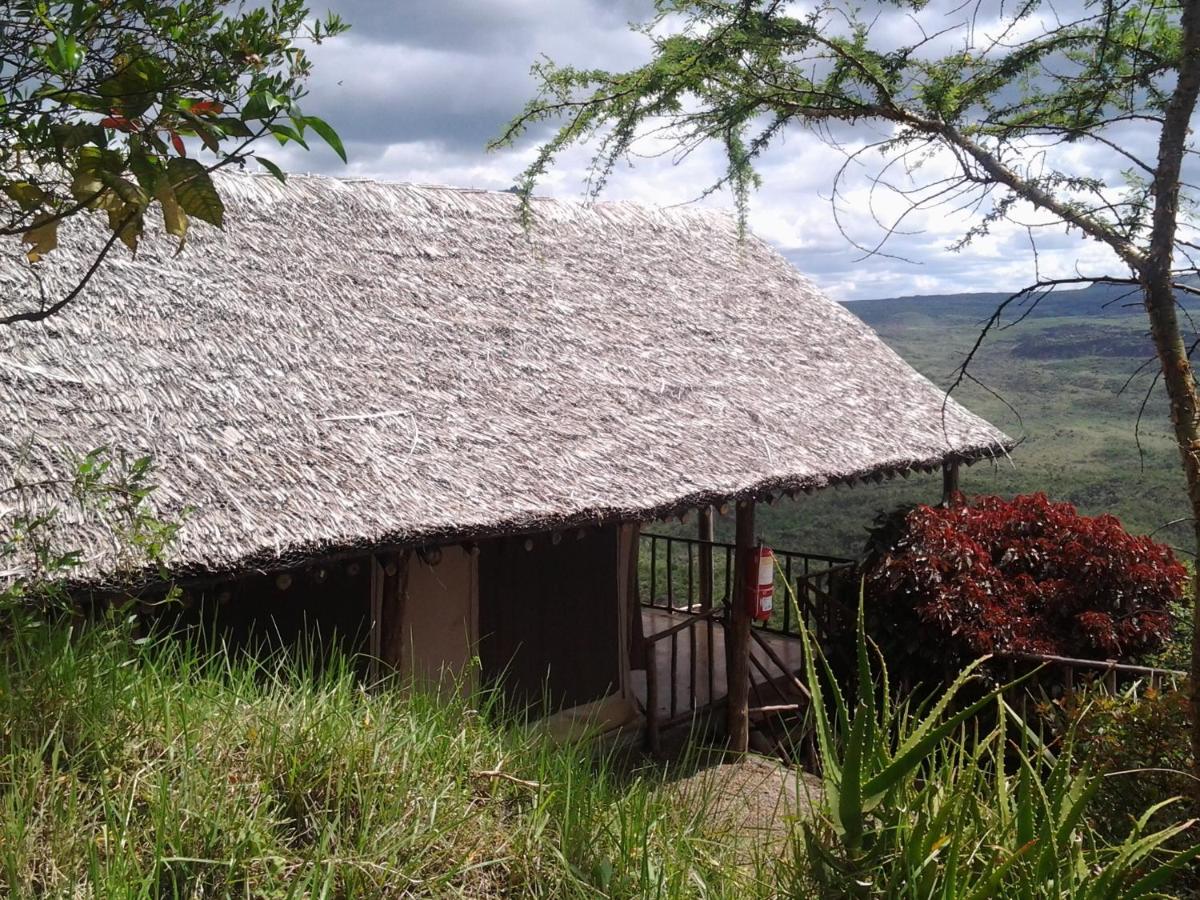 Maili Saba Camp - B&B Nakuru