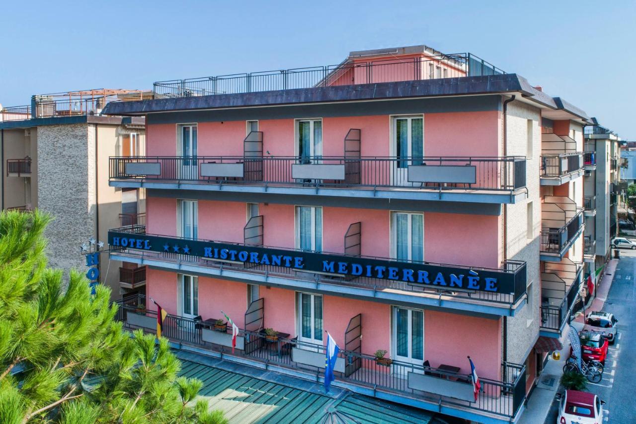B&B Spotorno - Hotel Mediterranée - Bed and Breakfast Spotorno