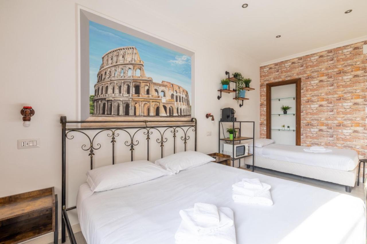 Camera Tripla Executive