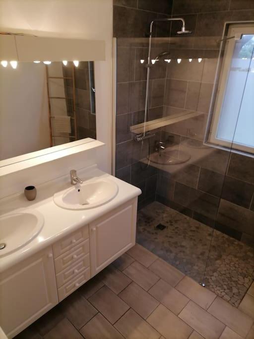 Casa con 4 camere da letto