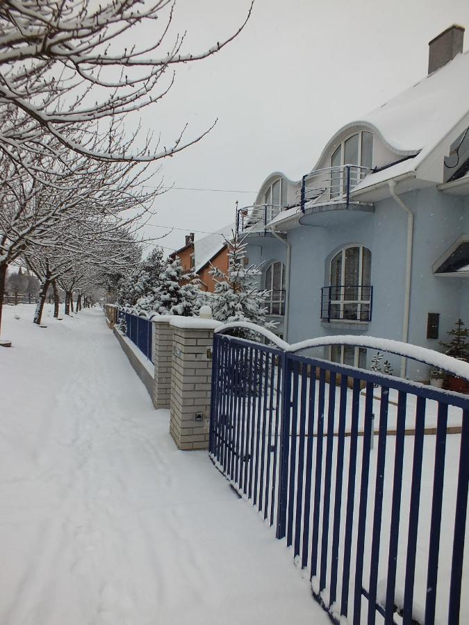 Laguna Apartmanház - B&B Hévíz