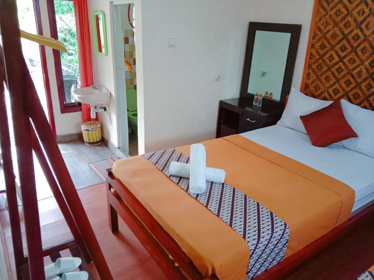 B&B Bromo - Pak Tasrip Homestay - Bed and Breakfast Bromo