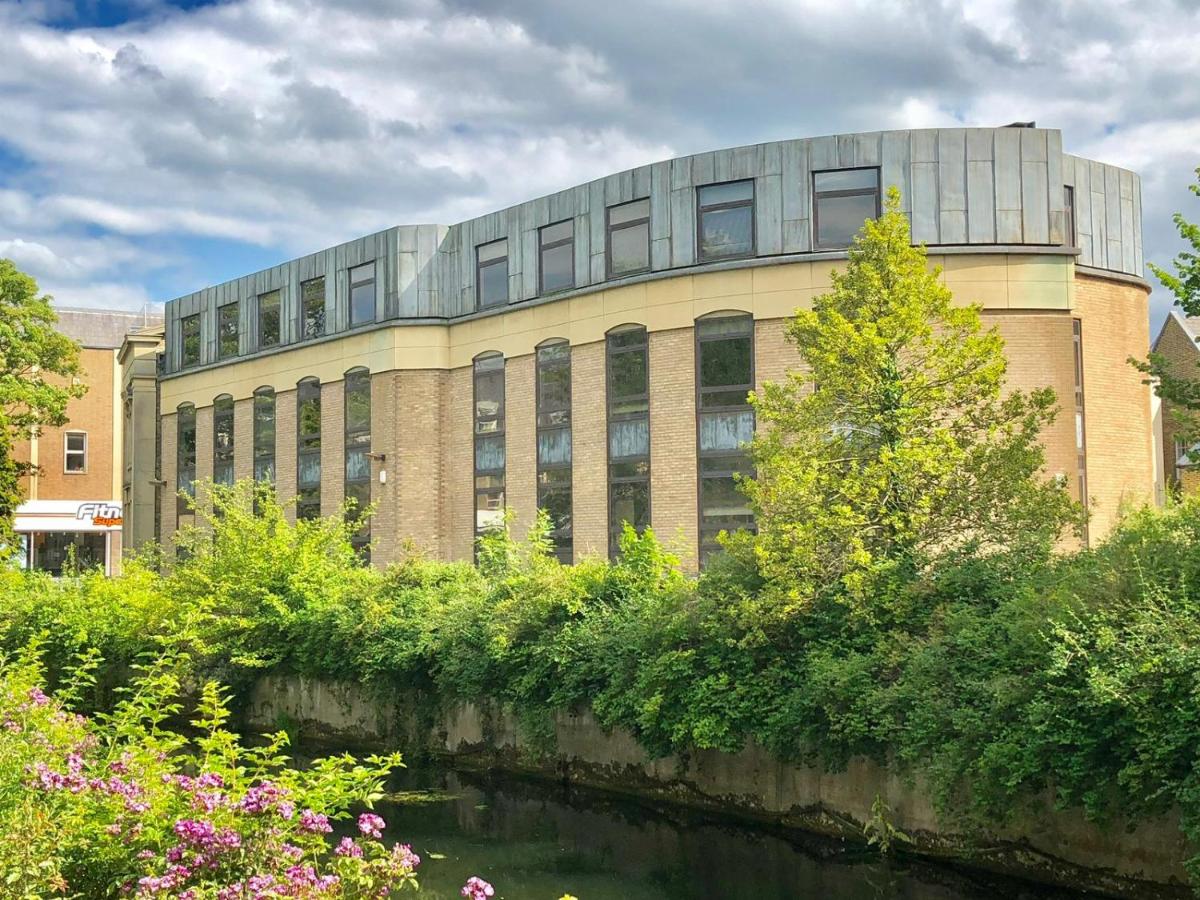 New London Life Executive Apartments - Chambres d’hôtes Chelmsford
