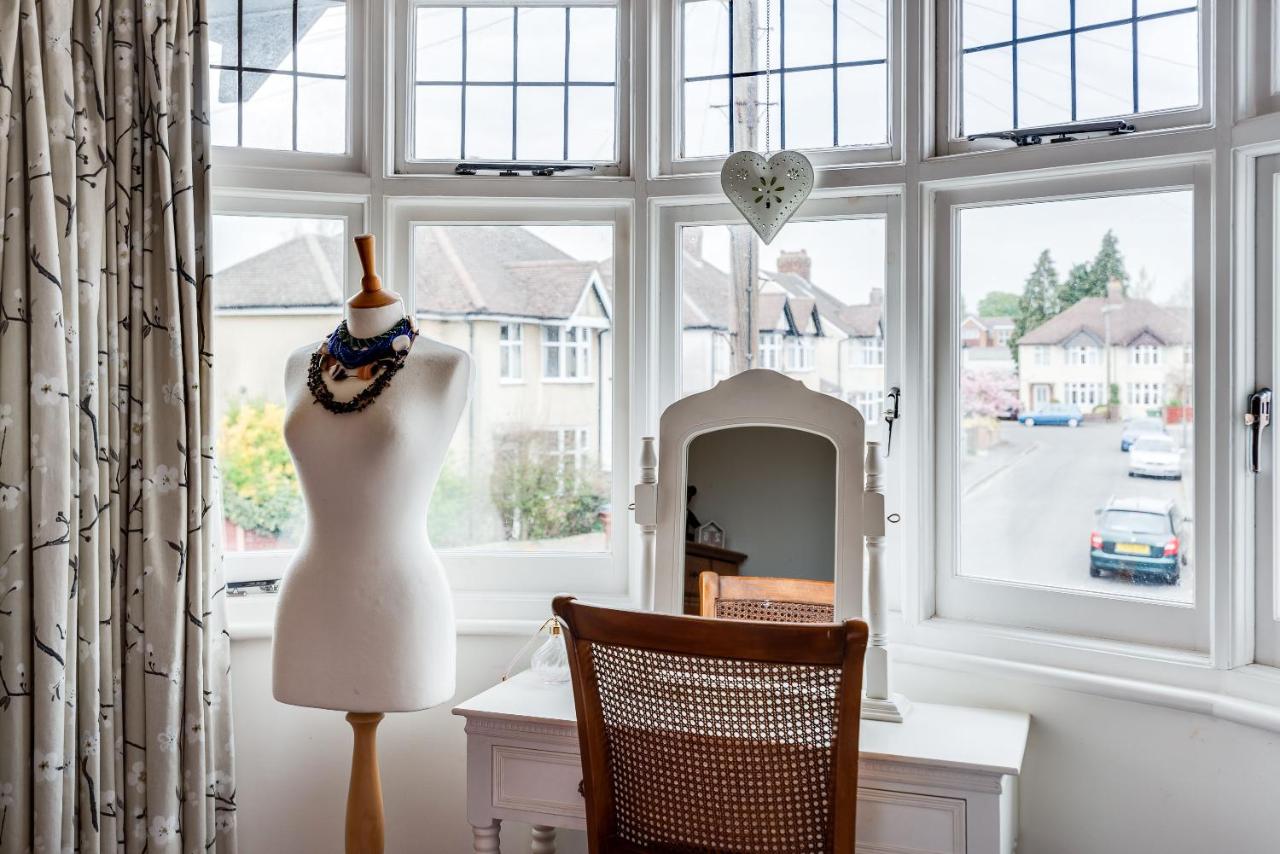 Orchard - 3 Bedroom House Headington & parking & garden - B&B Oxford