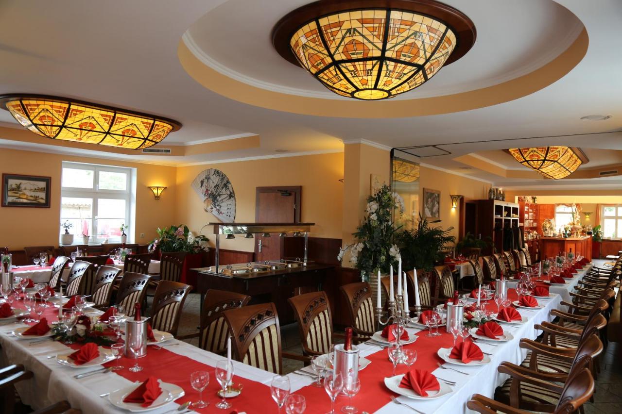 Chau-Asiatisches-Restaurant und Pension - Chambres d’hôtes