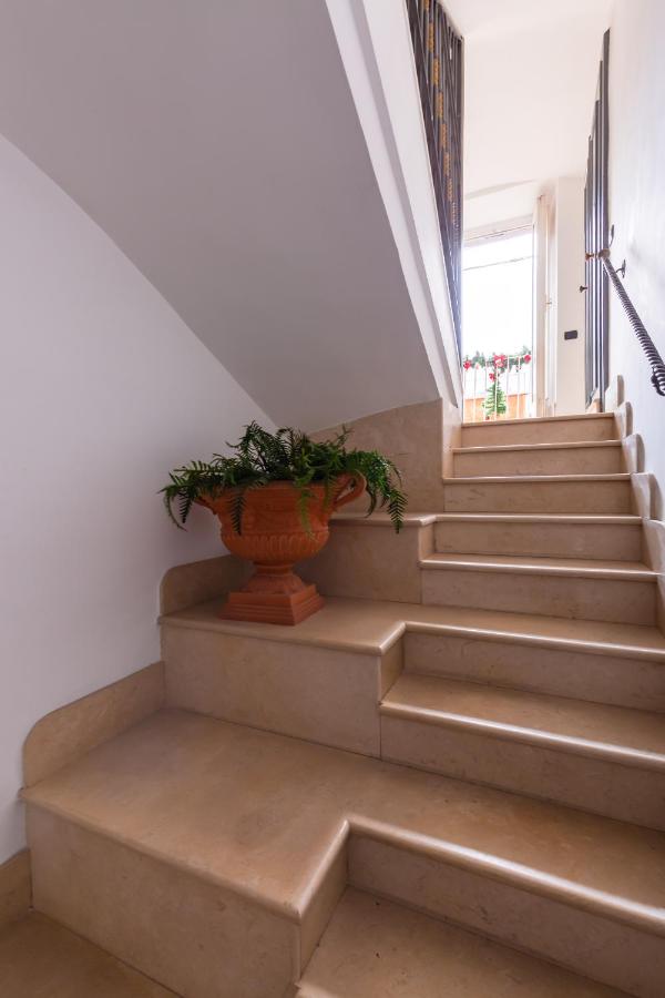Residenza Partanna by Napoliapartments - B&B