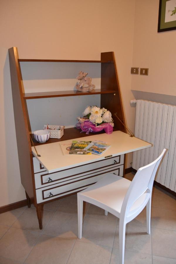 Single Room with Private Bathroom