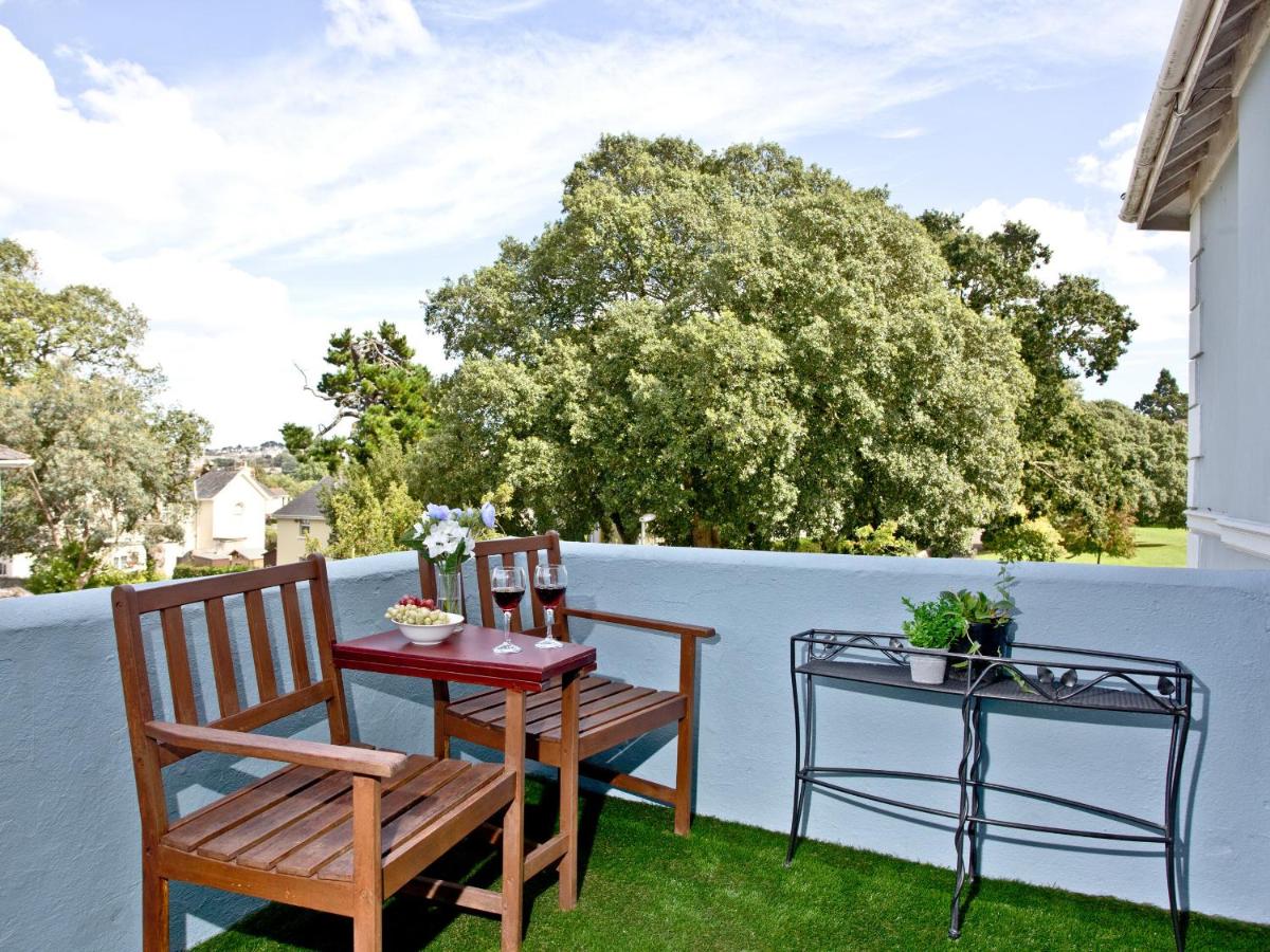 B&B Newton Abbot - Courts View - Bed and Breakfast Newton Abbot