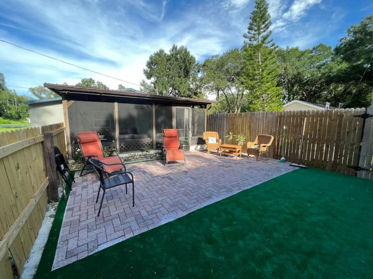 Peaceful getaway and Explore Tampa - Ferienwohnung