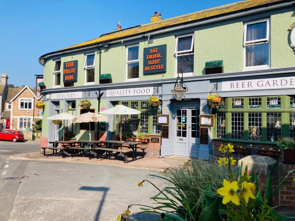 B&B Eastbourne - The Pilot Inn - Bed and Breakfast Eastbourne
