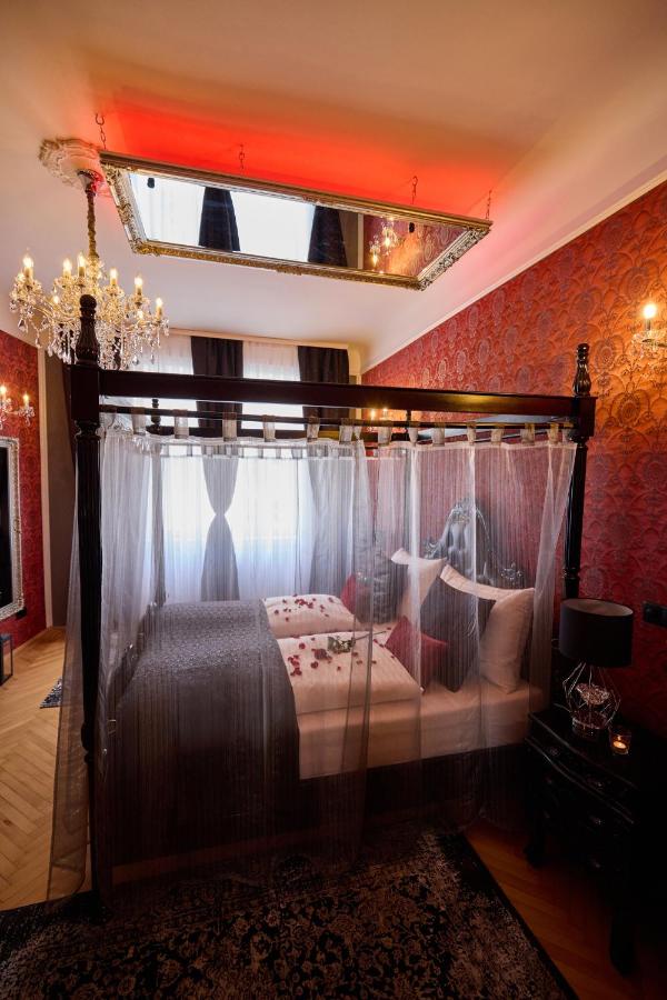 Sophie's Place - Love Edition - B&B Vienna