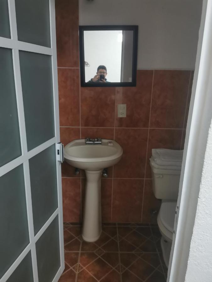 Camera Deluxe