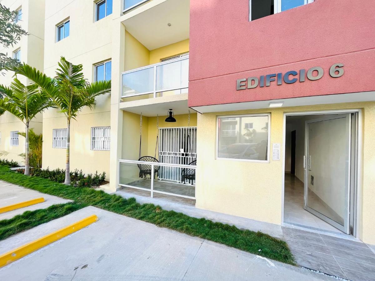 Beautiful Condo in La Romana with pool near Caleta Beach - Chambres d'hôtes La Romana