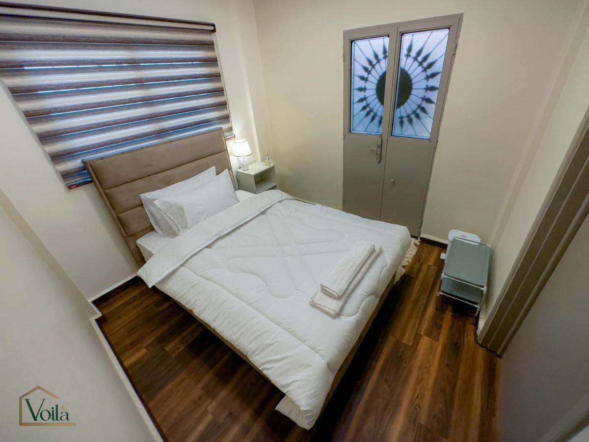 Queen Room with Shared Bathroom