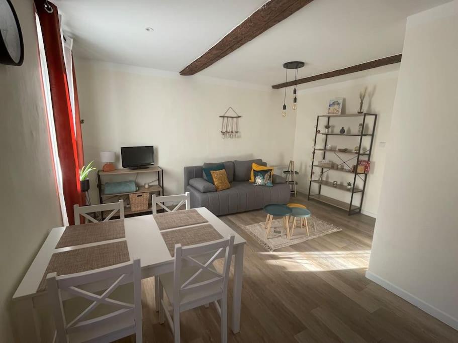 Magnifique T2 vieux Bandol - B&B