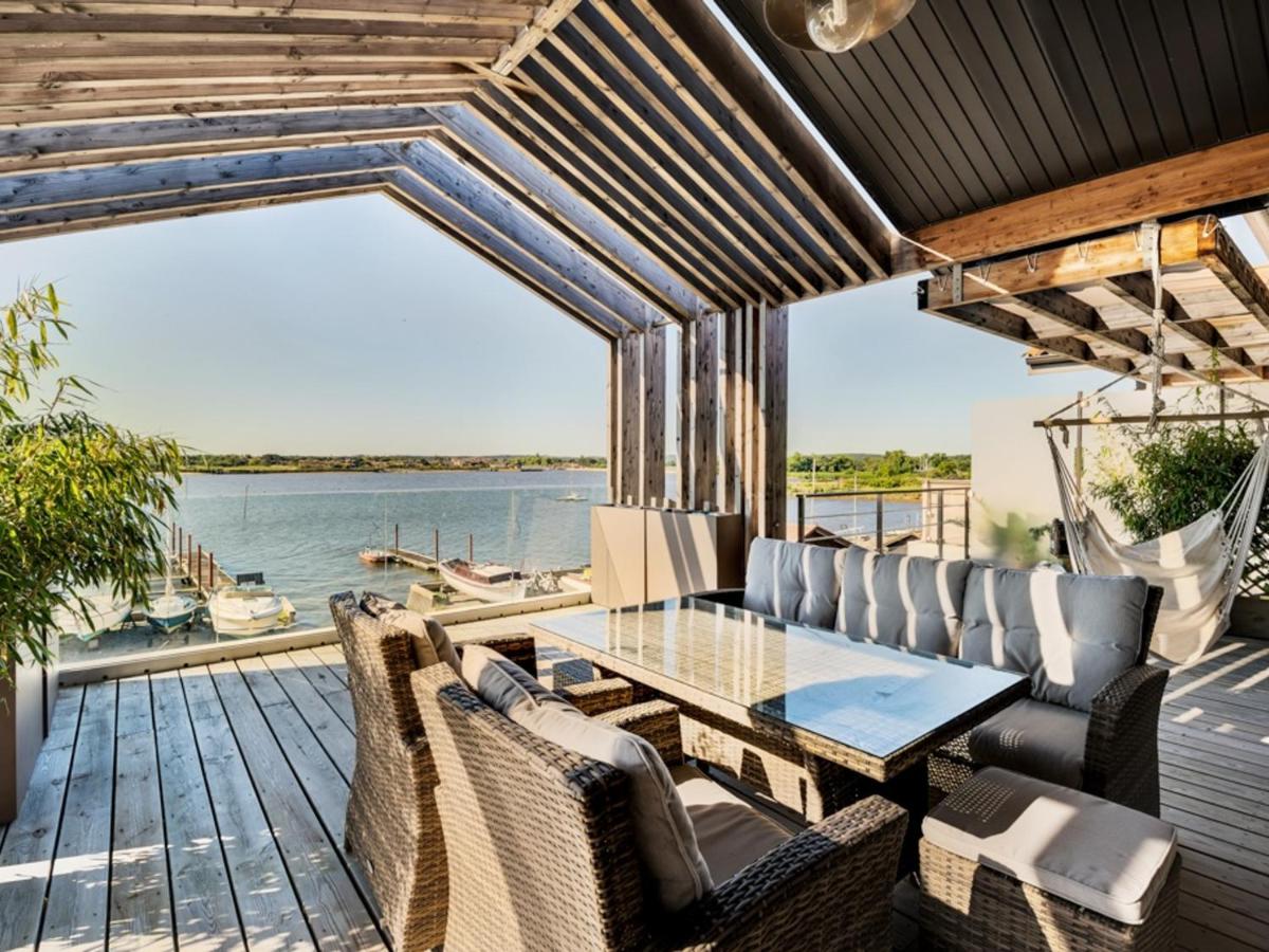 Arcachon - Aiguillon - T5 Charmant avec Terrasse, Parking Sécurisé et WiFi - FR-1-319-404 - B&B