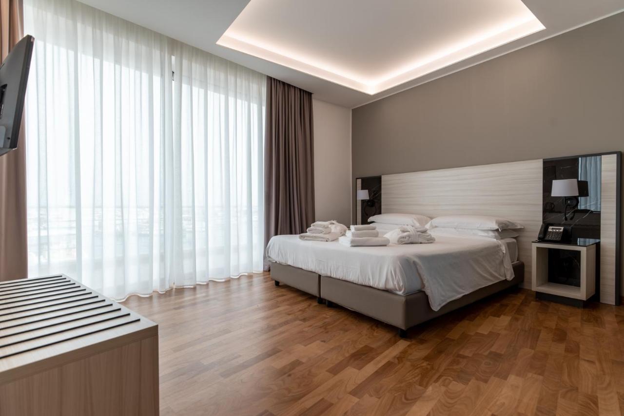 Habitación Triple Estándar con vistas al mar
