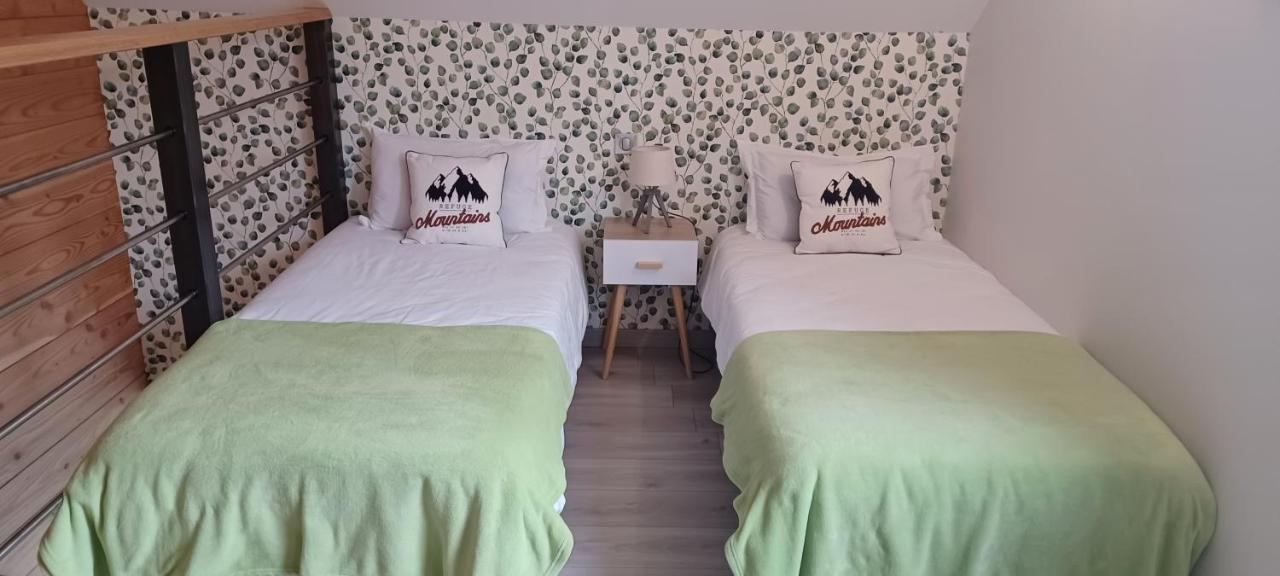 Chambre Familiale avec Salle de Bains Commune