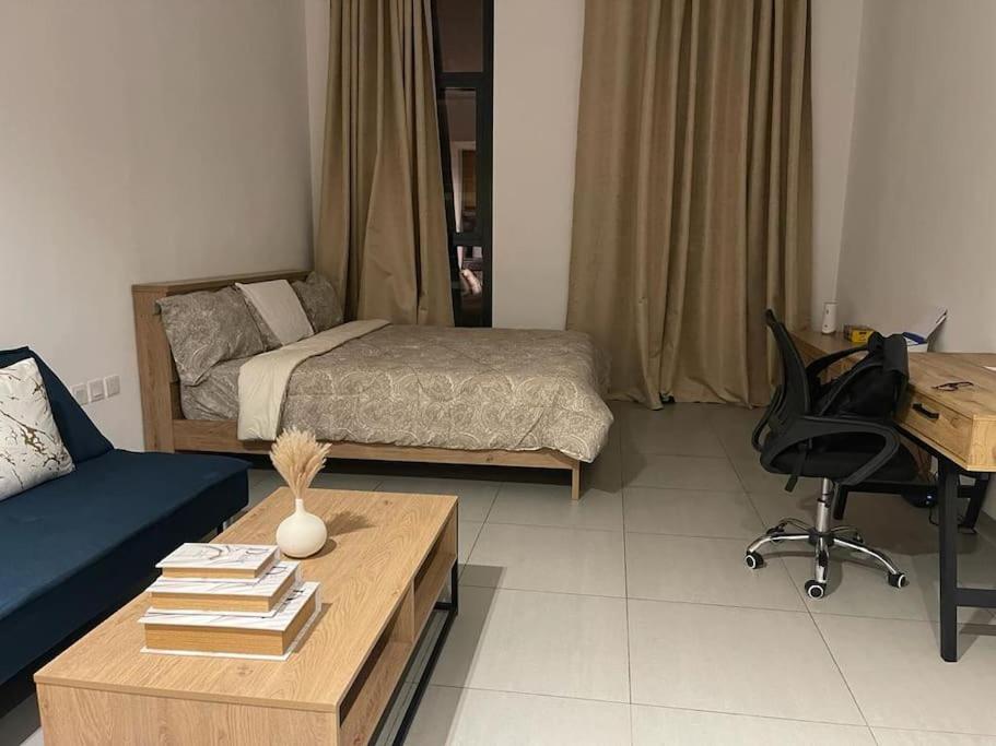 B&B Sharjah city - luxury 1 BR studio in Sharjah - Bed and Breakfast Sharjah city