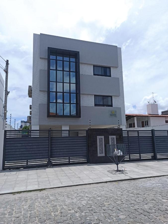 FLAT - 200m da orla do Bessa - B&B