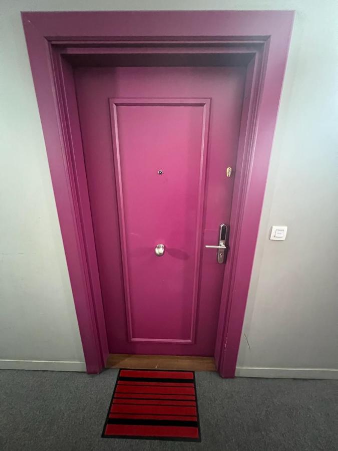 2 PIECES proche du centre PARIS 15 min - B&B Rosny-sous-Bois