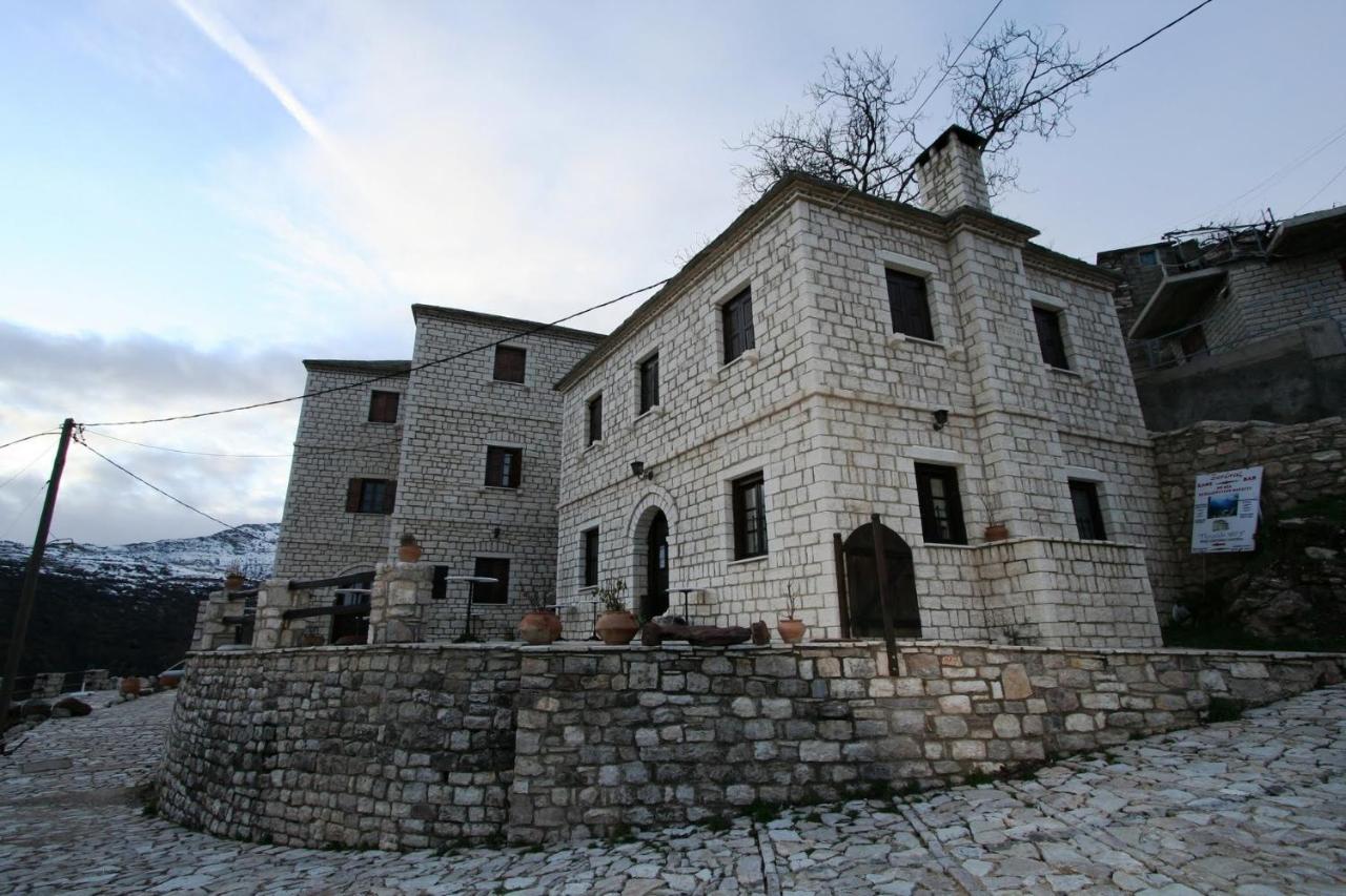 Petradi 1873 - B&B Kalarrýtes