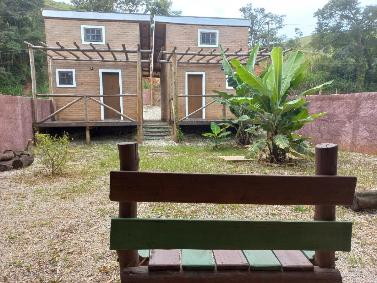 Chalés Bambuira - B&B Sapucaí-Mirim
